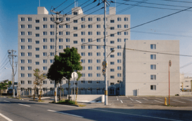 ロピア琴似西