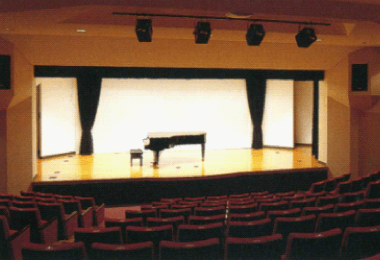 荒井記念美術館 コンサートホール